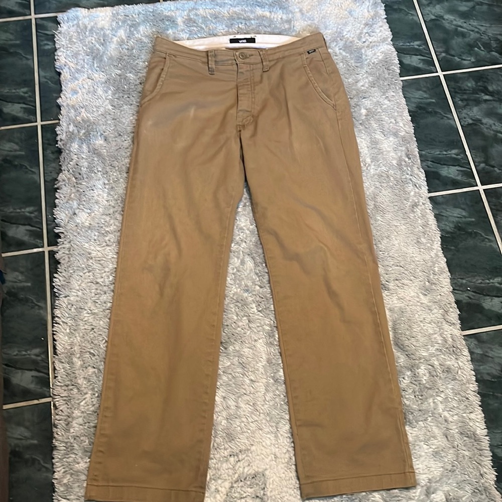 Vans khakis
